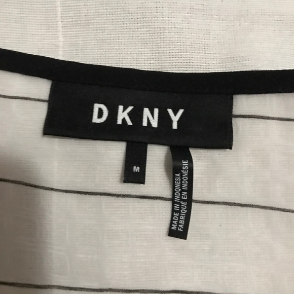 DKNY sheer peplum top with attached white camisole Long Sleeve Blouse Size M - Picture 4 of 8